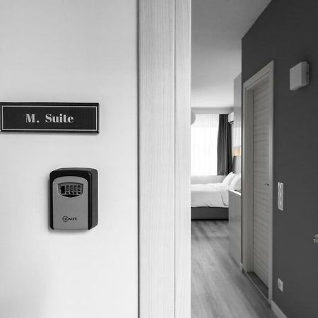 M&F Luxury Suites M Suite Thessaloníki Exteriör bild