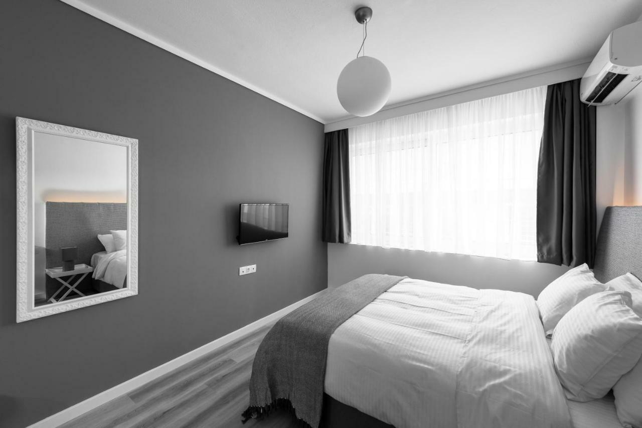 M&F Luxury Suites M Suite Thessaloníki Exteriör bild