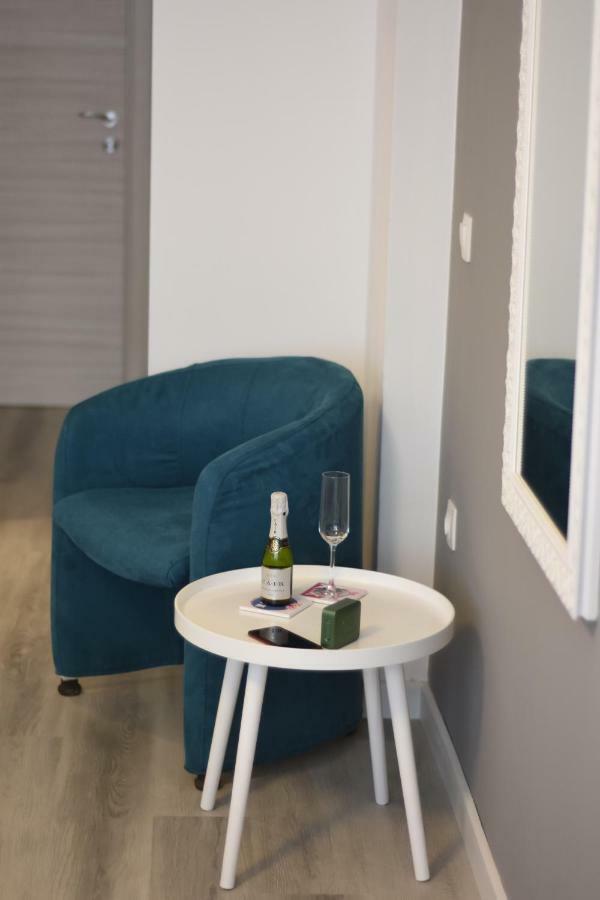 M&F Luxury Suites M Suite Thessaloníki Exteriör bild